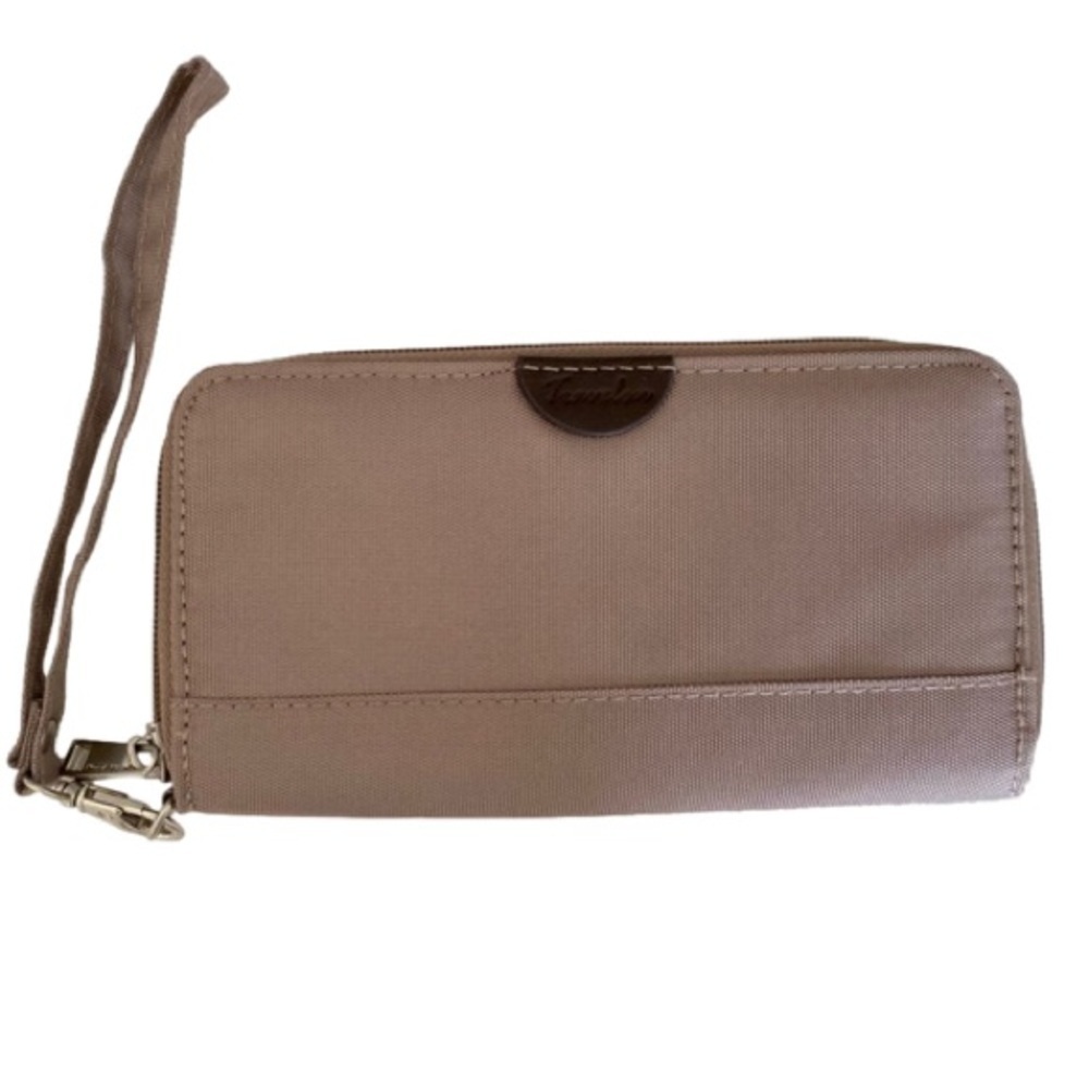 TRAVELON Wristlet Wallet RFID Blocking Zip Around Multi Pocket Tan/Teal NWOT
